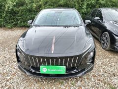 Hongqi E-QM5 facelift basic travel version - фото 3