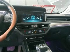Hongqi HS5 2022 facelift 2.0T Zhilian Qixiang four-wheel drive version - фото 13