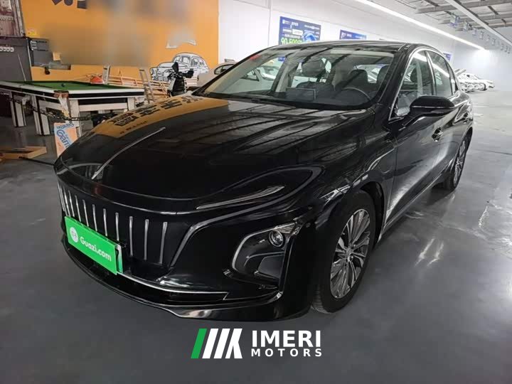 Hongqi E-QM5 431km Charging Enjoyment Edition