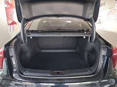 Hongqi H5 2.0T Automatic Zhilianqichang Edition - фото 19