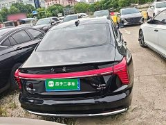 Hongqi H5 2.0T automatic Qichang version - фото 6