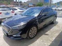 Hongqi H5 Classic Facelift 1.8T Automatic Smart Link Flagship Edition - фото 1