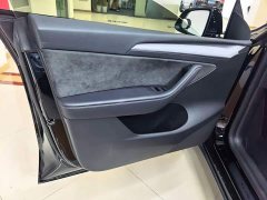 Tesla Model Y 2023 long-range all-wheel drive version - фото 7