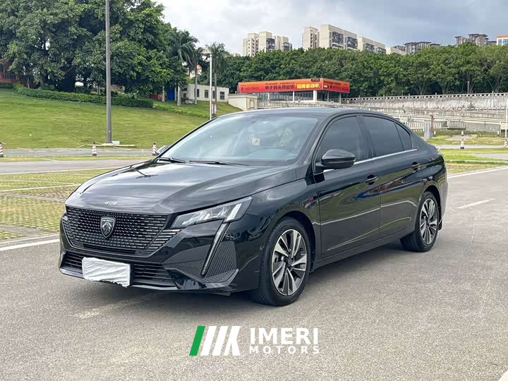 Peugeot 408 1.6T light chasing version