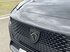 Peugeot 408 1.6T light chasing version - фото 12