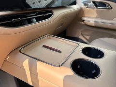 Hongqi HQ9 PHEV 2.0T four-wheel drive premium version - фото 8