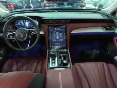 Hongqi H5 2.0T automatic Qichang version - фото 5