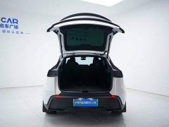 Tesla Model Y rear-wheel drive version - фото 10