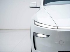 Tesla Model Y rear-wheel drive version - фото 14