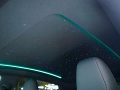Tesla Model Y rear-wheel drive version - фото 7