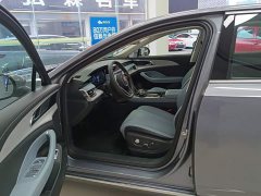 Hongqi H5 PHEV 170 super hybrid version - фото 9
