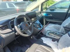 Hongqi HQ9 PHEV 2024 2.0T four-wheel drive business version - фото 3