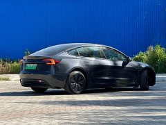 Tesla Model 3 2023 rear-wheel drive version - фото 4