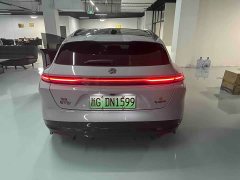 NIO ET5T 75kWh Touring - фото 3