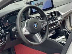 BMW 5 Series 530Li Leading M Sports Package - фото 15