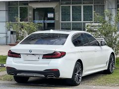 BMW 5 Series 530Li Leading M Sports Package - фото 5