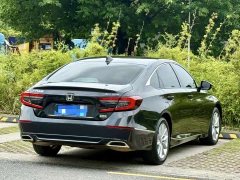 Honda Accord 260TURBO Deluxe Edition - фото 6