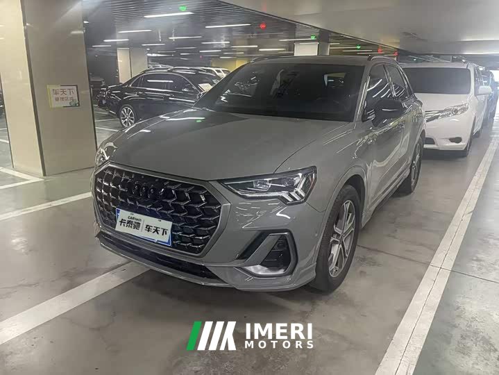 Audi Q3 40 TFSI Fashionable and Dynamic - автомобиль из Китая