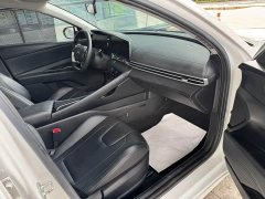 Hyundai Elantra 2023 1.5L CVT LUX Premium Edition - фото 15