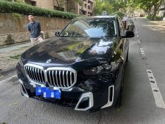 BMW X5 2023 xDrive 30Li Exclusive M Sports Package - фото 1