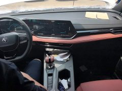 Hyundai Elantra 2022 1.5L CVT LUX Premium Edition - фото 12