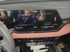 Hyundai Elantra 2022 1.5L CVT LUX Premium Edition - фото 13