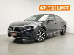 Volkswagen Passat Outstanding 330TSI Elite Edition - фото 1