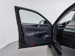 Volkswagen Passat 2022 330TSI Elite Edition - фото 8