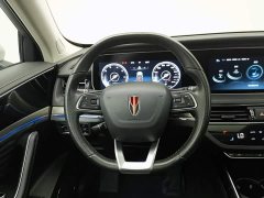 Hongqi HS5 facelift 2.0T Zhilian Qixiang four-wheel drive version - фото 11