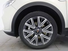 Hongqi HS5 facelift 2.0T Zhilian Qixiang four-wheel drive version - фото 17