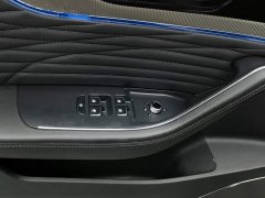Hongqi HS5 facelift 2.0T Zhilian Qixiang four-wheel drive version - фото 9