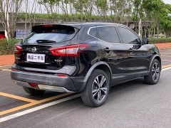 Nissan Qashqai 2.0L CVT Deluxe Edition - фото 4