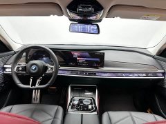 BMW i7 eDrive50L Leading M Sports Package - фото 17
