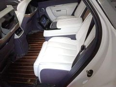 Hongqi E-HS9 660km flag collar version four seats - фото 11