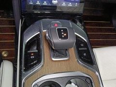 Hongqi E-HS9 660km flag collar version four seats - фото 16