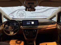 Hongqi HQ9 PHEV 2024 2.0T four-wheel drive business version - фото 12
