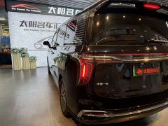 Hongqi HQ9 PHEV 2024 2.0T four-wheel drive business version - фото 17