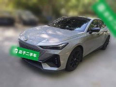 Changan UNI-V 1.5T premium - фото 1