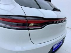 Porsche Macan 2.0T - фото 9