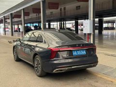 Hongqi H5 2023 2.0T automatic smart connected flag version - фото 8