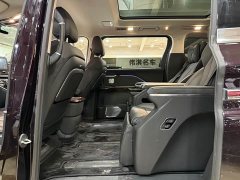Hongqi HQ9 PHEV 2024 2.0T four-wheel drive luxury version - фото 13