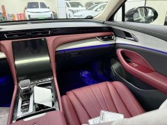 Hongqi H5 2.0T automatic Qichang version - фото 6