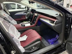 Hongqi H5 2.0T automatic Qichang version - фото 7