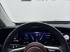 Hongqi E-HS9 690km flagship version six seats - фото 11