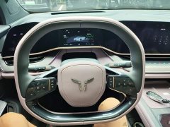 Hongqi Tiangong 08 680 Ultra four-wheel drive version - фото 7