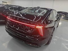 Ora Hongqi H5 2025 2.0T automatic Xuanying 2 million units commemorative edition - фото 5