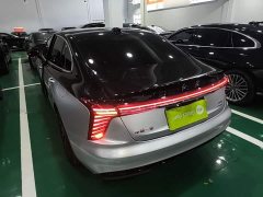 Hongqi H5 PHEV 170 super hybrid version - фото 5