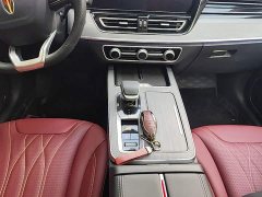 Hongqi HS5 2026 2.0T two-wheel drive Qixiang Pro version - фото 14