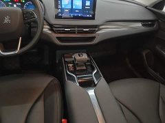 Hongqi E-QM5 2023 facelift basic travel version - фото 14