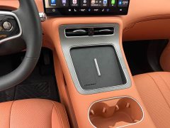 Hongqi Shangjie H5 extended range Max - фото 11